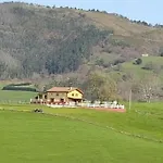 La * Santiurde de Toranzo
