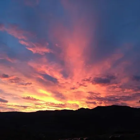 La * Santiurde de Toranzo