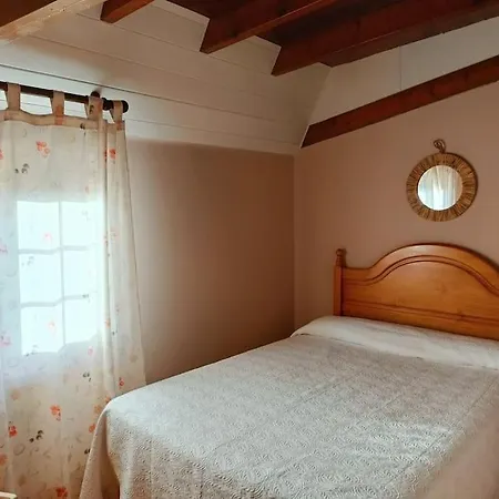 La * Santiurde de Toranzo