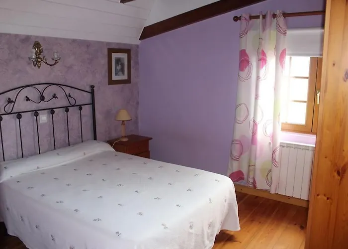 La * Santiurde de Toranzo