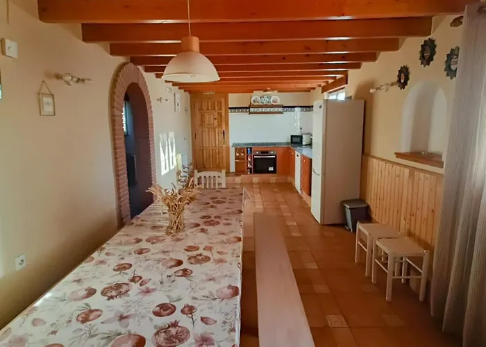 La * Santiurde de Toranzo